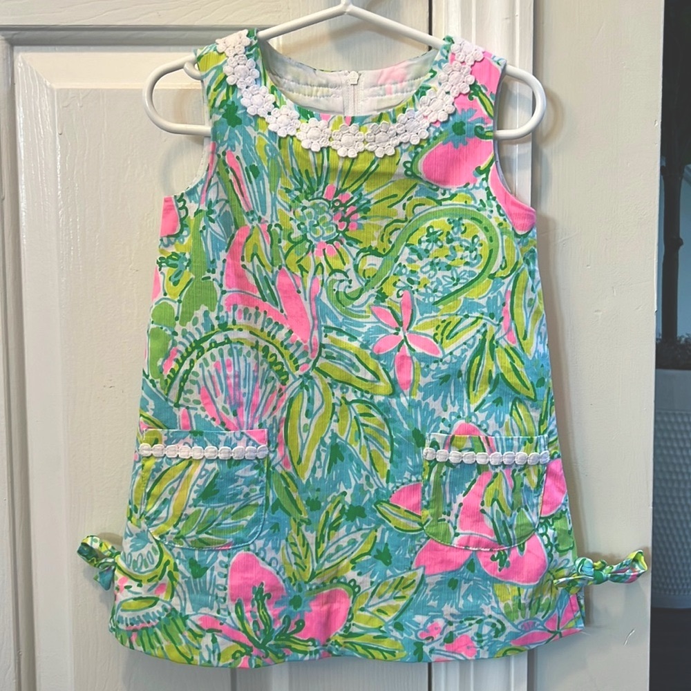Lilly Pulitzer size 2 classic shift dress